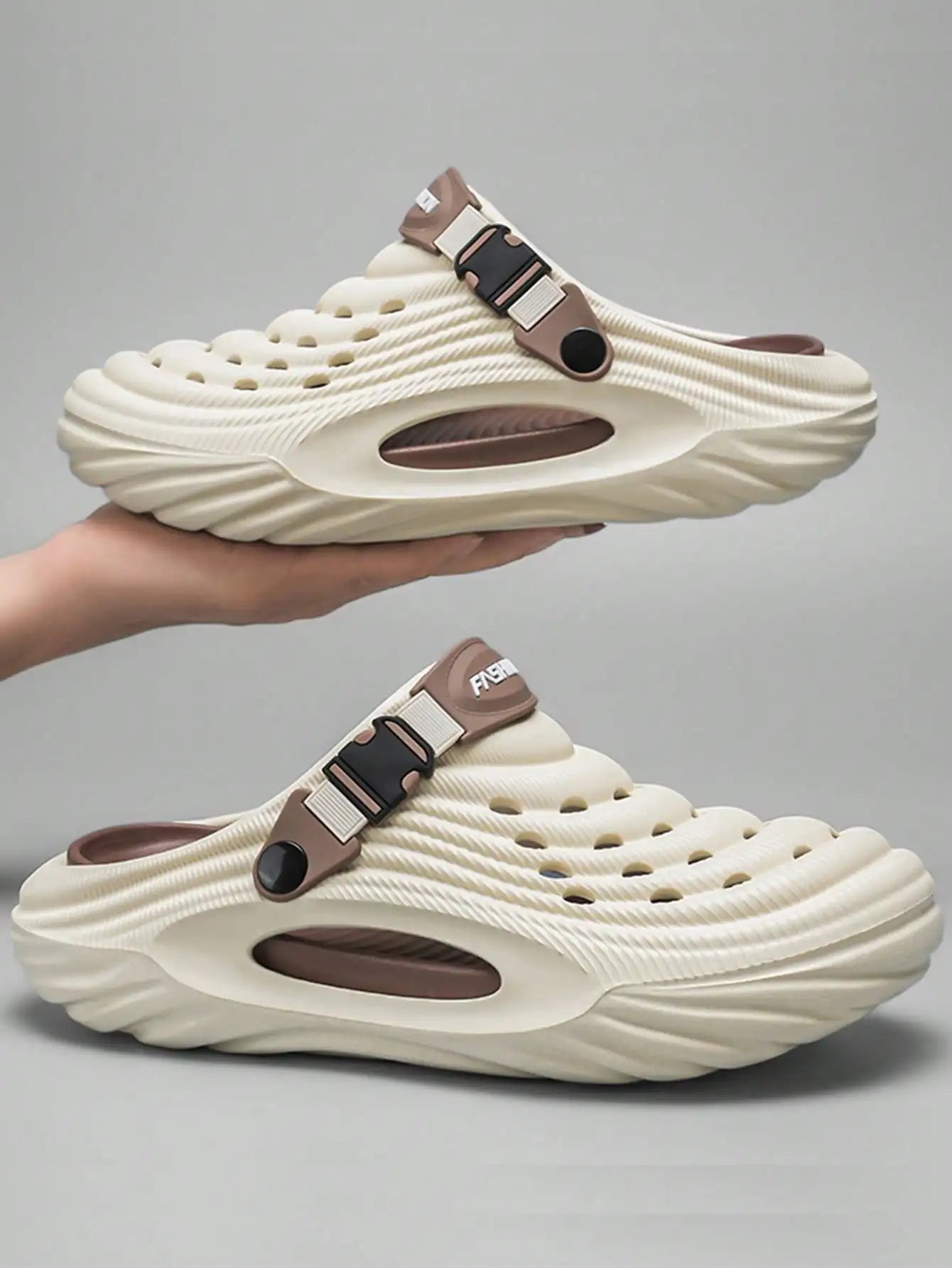 Men's Outdoor Sandals Non Slip Closed Toe Beach Hiking Slides